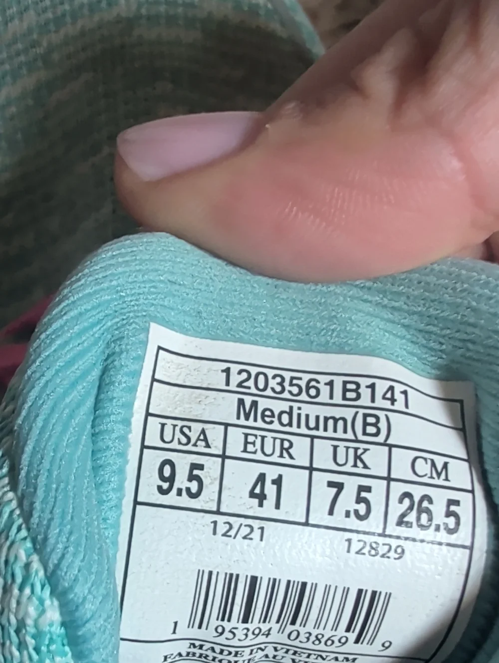 Brooks lightweight running